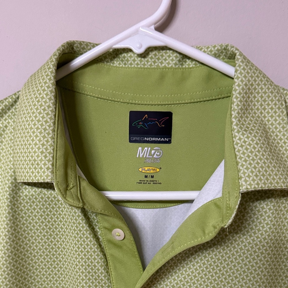 Greg Norman Collection Men's Light Green Button Down Shirt